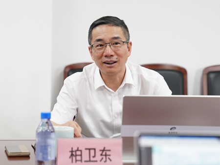 【20240926】代表委員視察重大項(xiàng)目座談會(huì)、董事長(zhǎng)柏衛(wèi)東（李阿梅攝）.jpg